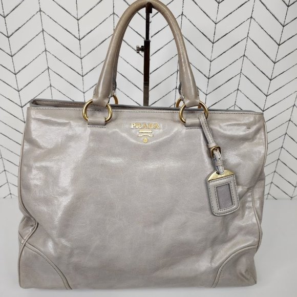 Prada Vitello Shine Tote Bag - Picture 1 of 14